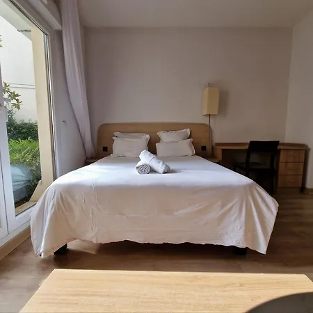 Apartment Confortable - Proche Du